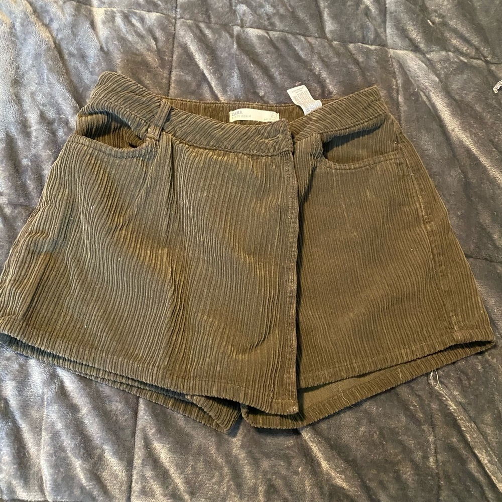 Corduroy skort